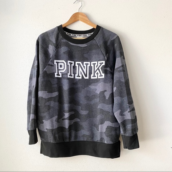 PINK Victoria's Secret Tops - Victoria’s Secret PINK camo legging crew